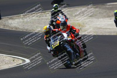 media/Sep-06-2025-CRA (Sat) [[cd32356307]]/Races/Race 2/